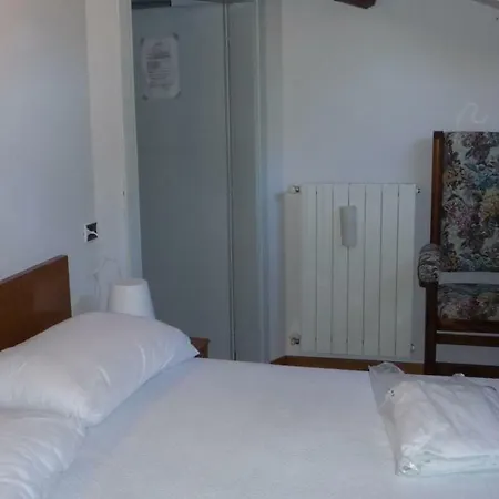 بيت ضيافة Rosignano Bed And Car *