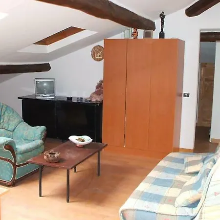 بيت ضيافة Rosignano Bed And Car *